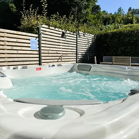 Dom wakacyjny Jacuzzi Professionel Les Pieds Dans L'eau A 50 M Trévou-Tréguignec
